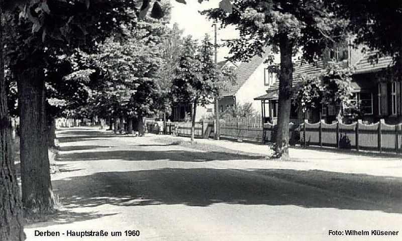 Derben-Hauptstrasse 1960.jpg